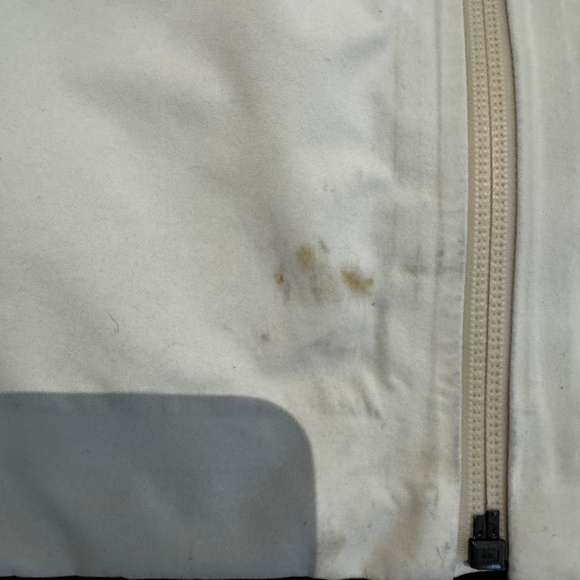 Patagonia Primo Womens S Gore-Tex Waterproof Jacket White W Hood Pockets $499 - Picture 3 of 5